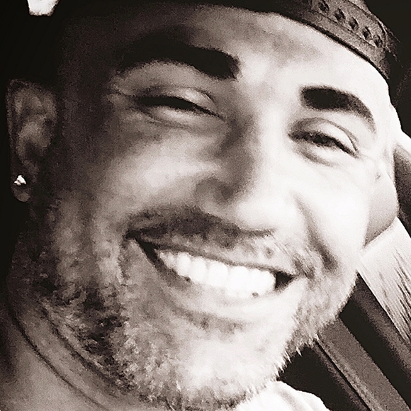 Meet your Posher, Mark - Picture 1 of 1